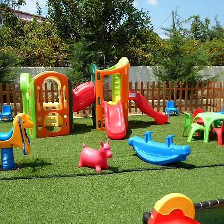 Villa Chrisanthi Gera Екстериор снимка
